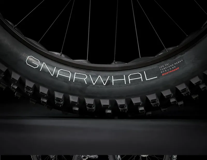 Trek Farley 5 Mountain Bike in Blue-7